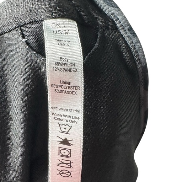 Running Girl Strappy Sports Bra Medium Support Gray Leopard Print Size M - Picture 7 of 7